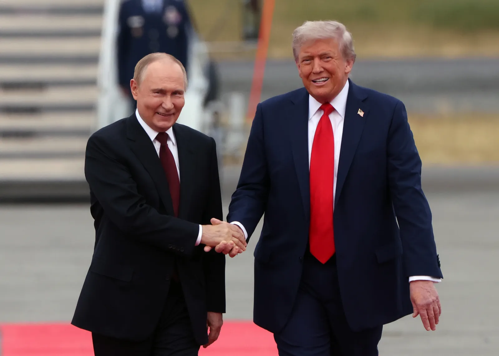 Russia Pushing for Early Trump-Putin Meeting
