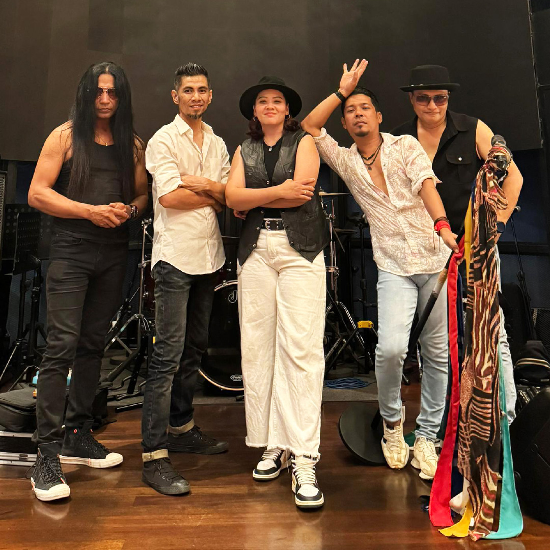 Live Music by Superfrenz